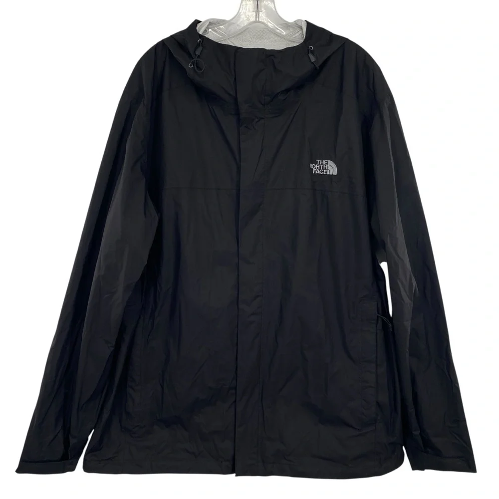 The North Face Men’s The Stow Black Lightweight Windbreaker Hooded Jacket